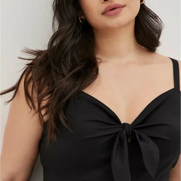 NWT Torrid Poplin Tie Front Skater Dress Smocked Black Plus Size 1 1X H12802 - Picture 5 of 12